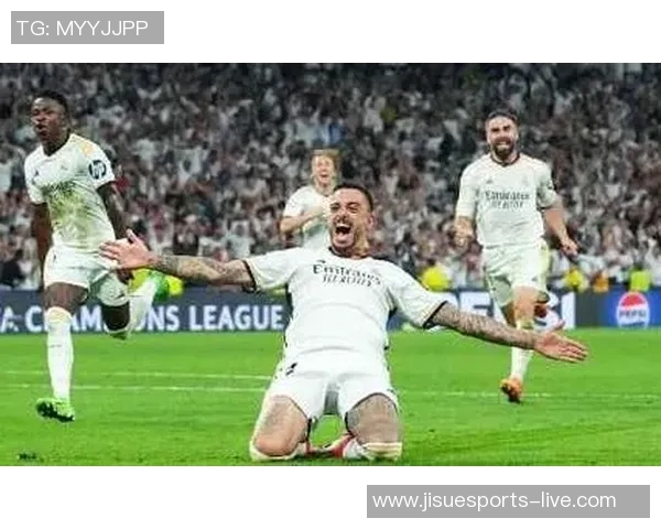 欧冠震撼时刻那不勒斯与皇马战成平局乌龙球成比赛转折点