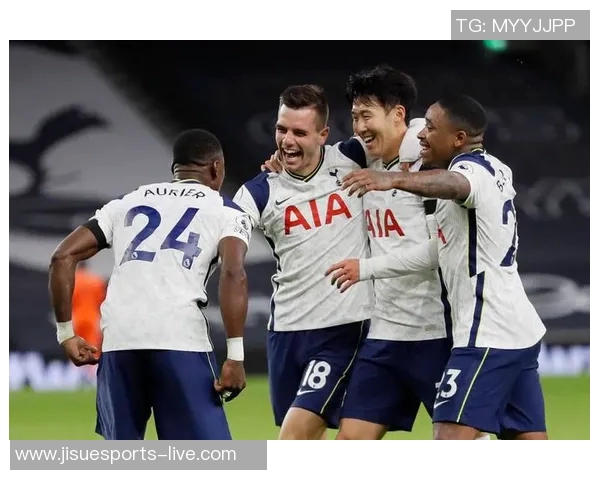 国王杯激战热刺与曼城战成平局双方精彩瞬间引爆全场气氛