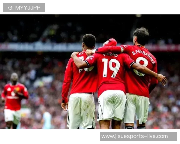 德甲焦点战本菲卡与曼联激战成和数据分析揭示比赛背后真相