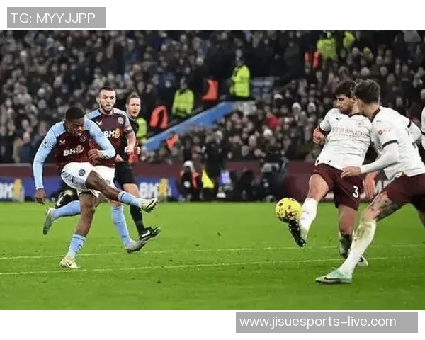 那不勒斯友谊赛大胜波尔图四球零封全场精彩瞬间回顾